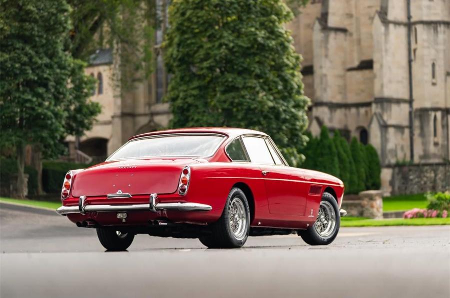  Ferrari 250 GT 2+2 Coupe (Series II) 1962 года  (фото 29 из 62)